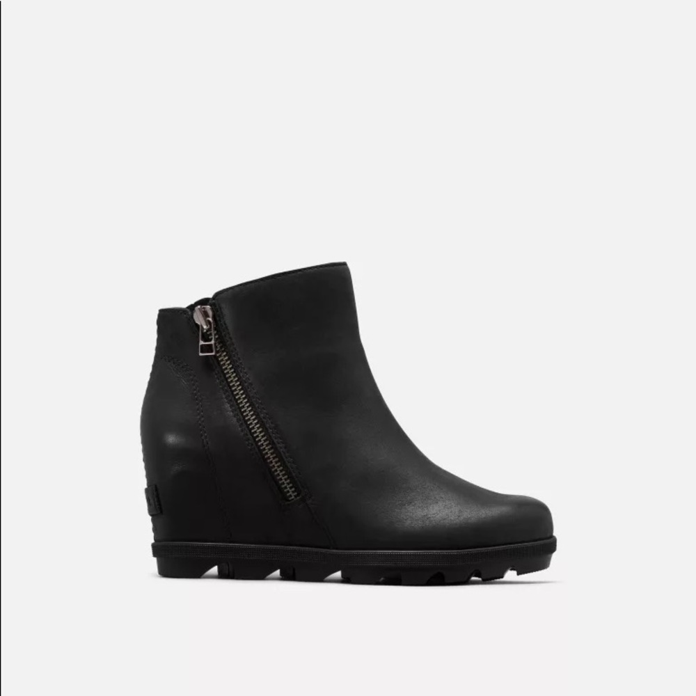 Sorel Joan of Arctic Wedge II zip Sz 9